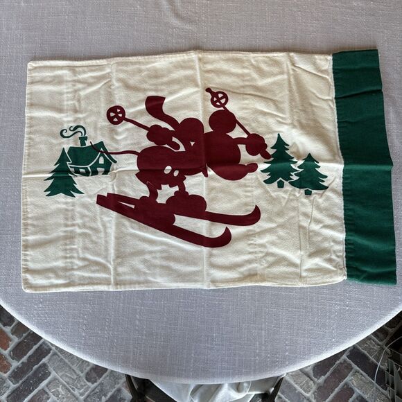 Vintage Nordic‎ Mickey Flannel Pillowcases Set Of 2 Standard Size Made In Turkey - Picture 2 of 7